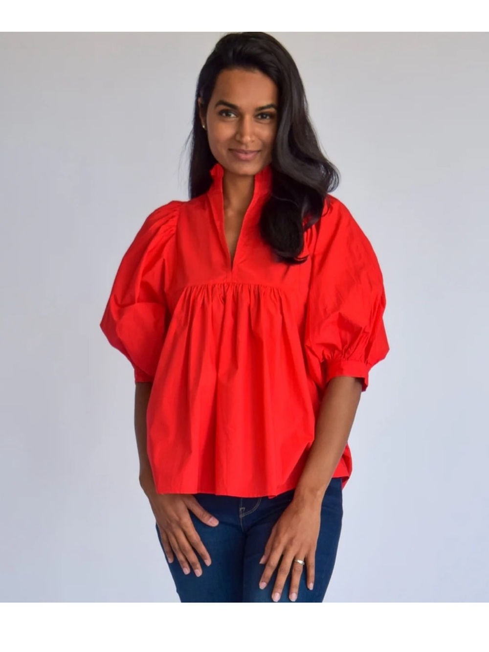 NWOT NEVER A WALLFLOWER high neck top in red poplin Size Small